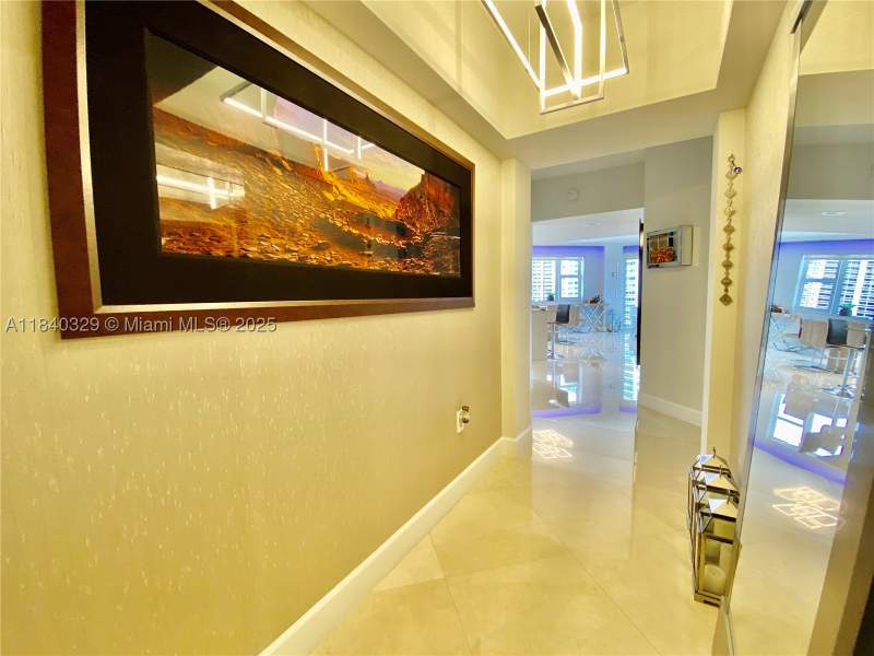 3 bedroom Condominium at 19900 E Country Club Dr 1220, Turnberry Village So Towe, Aventura — photo 2