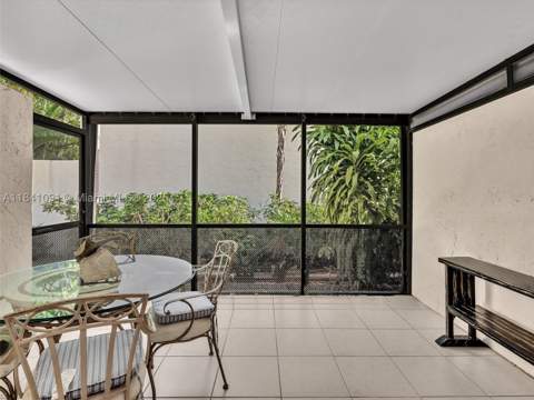 19200 NE 25th Ave 323C, Miami FL - photo 8 of 54