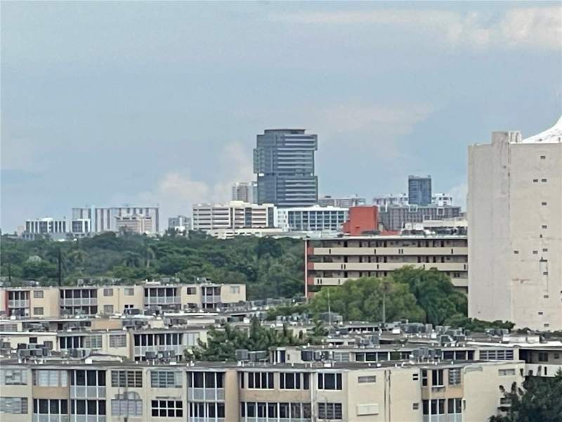 2 bedroom Condominium at 1401 NE Miami Gardens Drive 988, Fifth Morning, Miami — photo 3