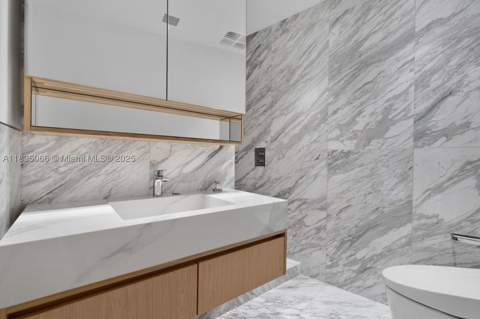 18555 Collins Ave 2701, Sunny Isles Beach FL - photo 19 of 68