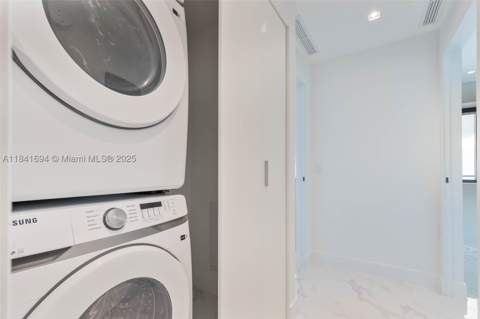 700 NE 24 St 5005, Miami FL - photo 16 of 31