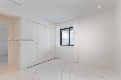 700 NE 24 St 5005, Miami FL - photo 18 of 31