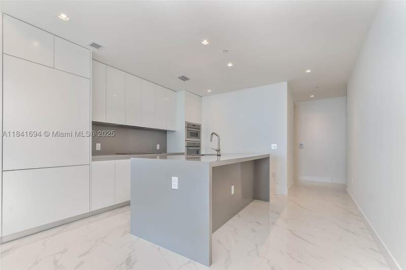 3 bedroom Condominium at 700 NE 24 St 5005, Aria Reserve Miami South T, Miami — photo 4