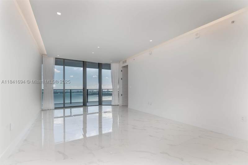 3 bedroom Condominium at 700 NE 24 St 5005, Aria Reserve Miami South T, Miami — photo 5