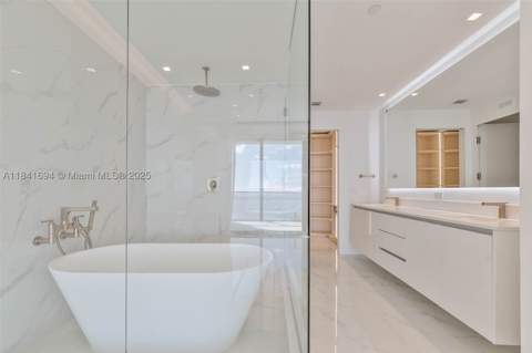 700 NE 24 St 5005, Miami FL - photo 9 of 31