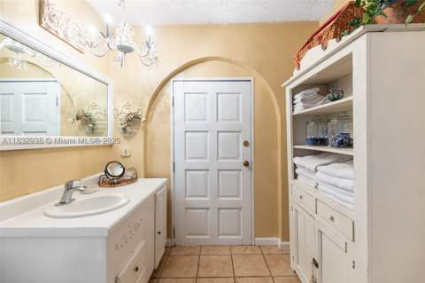 19521 SW 128th Ct, Miami FL - photo 19 of 27