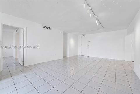 770 NE 69th St 4H, Miami FL - photo 9 of 23
