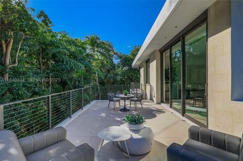 3860 Little Ave, Miami FL - photo 14 of 23