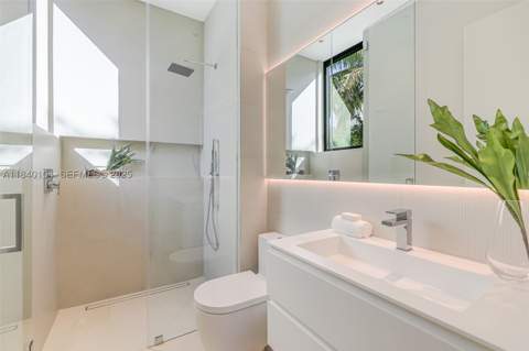 3860 Little Ave, Miami FL - photo 18 of 23
