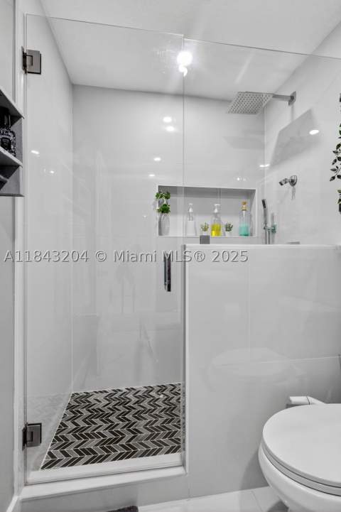 7291 NW 173rd Dr 100, Hialeah FL - photo 10 of 33