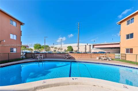 2330 NW 11th St 47, Miami FL - photo 10 of 21