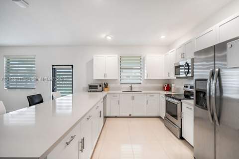 12861 SW 229 th terrace, Miami FL - photo 12 of 54