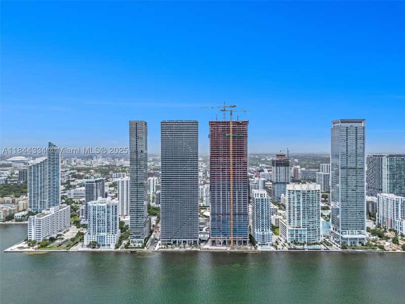 2 bedroom Condominium at 700 NE 24 Street 3806, Aria Reserve Miami, Miami — photo 1