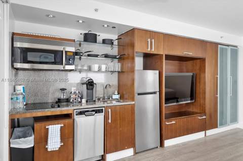 1024 Ocean Dr A207, Miami Beach FL - photo 10 of 24