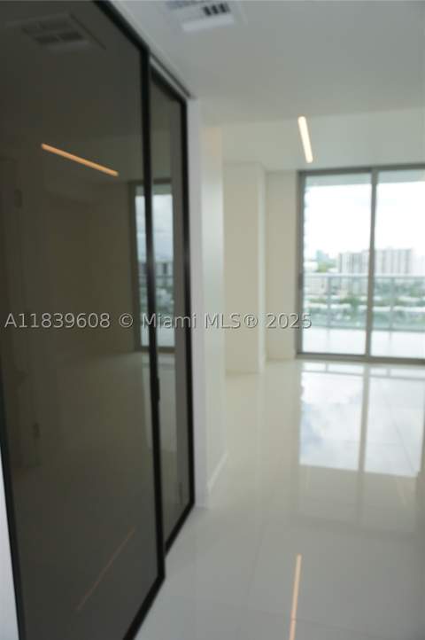 300 Sunny Isles Blvd 4-1808, Sunny Isles Beach FL - photo 11 of 46