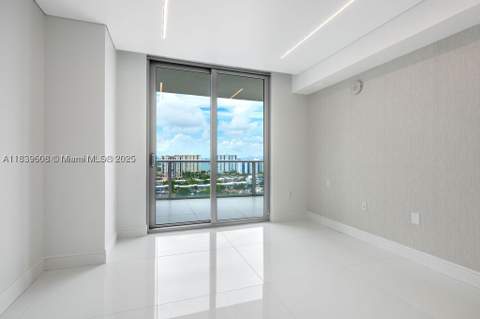 300 Sunny Isles Blvd 4-1808, Sunny Isles Beach FL - photo 18 of 46
