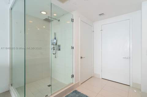 650 NE 32nd St 4206, Miami FL - photo 20 of 37