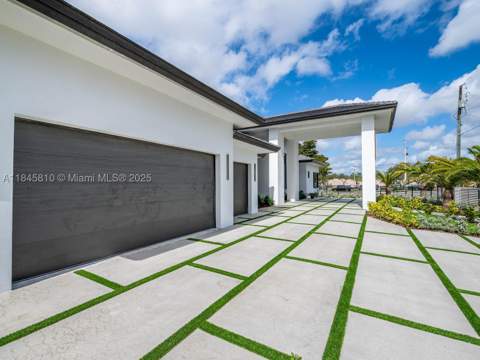 2610 SW 130th Ave, Miami FL - photo 9 of 78