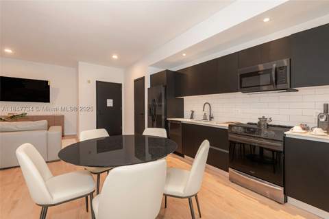 398 NE 5th St 4417, Miami FL - photo 12 of 39
