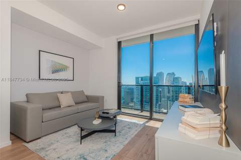 398 NE 5th St 4417, Miami FL - photo 6 of 39