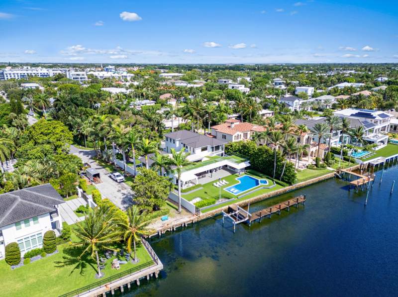 6 bedroom SingleFamilyResidence at 201 Palm Trail, Runnymede, Delray Beach — photo 2