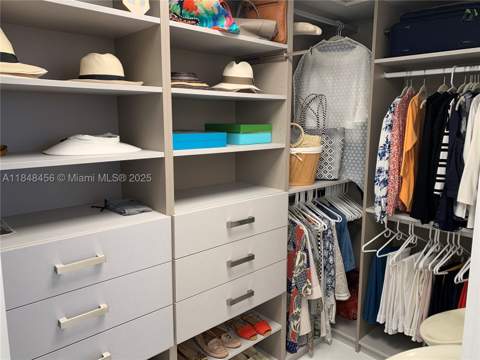 16385 Biscayne Blvd 1503 +2Parking, North Miami Beach FL - photo 23 of 64