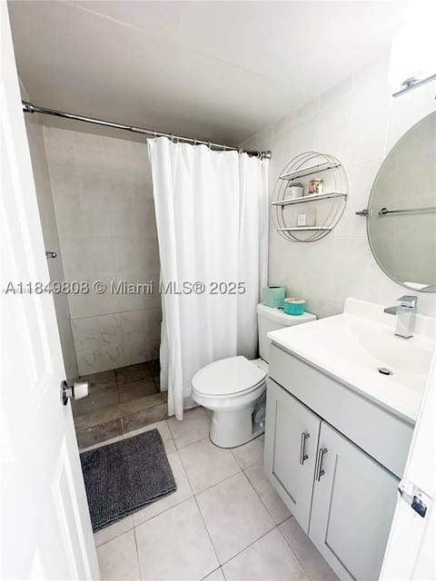 2750 NE 183rd St 1404, Aventura FL - photo 7 of 14