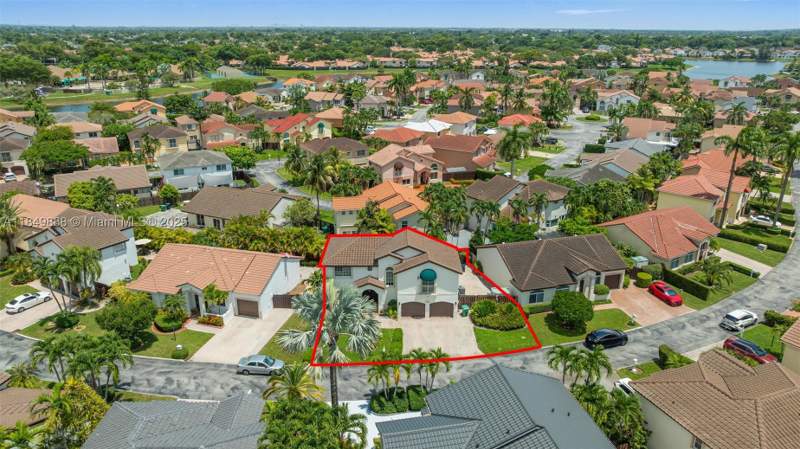 4 bedroom SingleFamilyResidence at 4471 SW 154th Ct, Imperial Group, Miami — photo 3