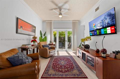4471 SW 154th Ct, Miami FL - photo 7 of 20