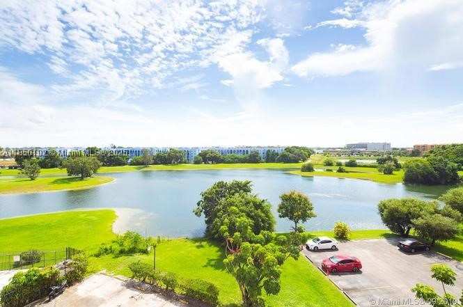 1 bedroom Condominium at 9682 Fontainebleau Blvd 401, Golfview Club Fontaineble, Miami — photo 1
