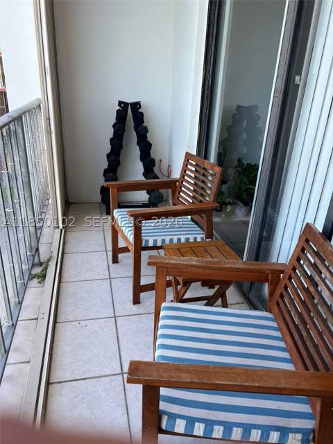 9682 Fontainebleau Blvd 401, Miami FL - photo 21 of 34