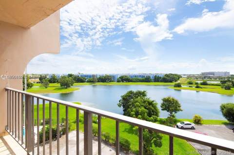 9682 Fontainebleau Blvd 401, Miami FL - photo 22 of 34