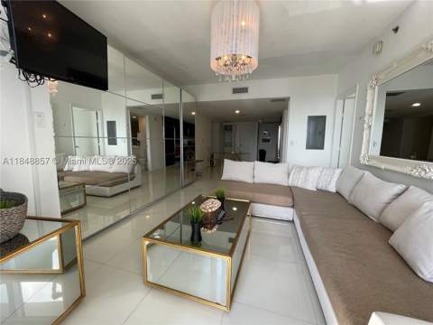 485 Brickell Ave 3711, Miami FL - photo 9 of 18