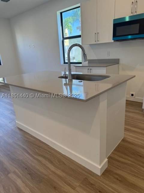 1037 NW 1 ave, Florida City FL - photo 8 of 19