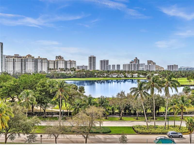 1 bedroom Condominium at 3675 N Country Club Dr 707, Aventura Eldorado Condo, Aventura — photo 5