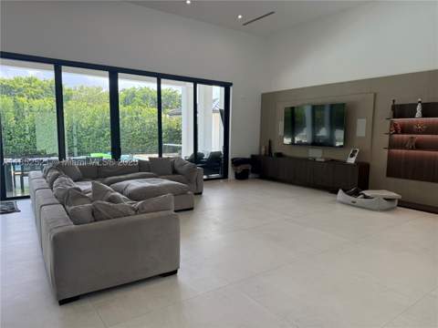 9600 SW 66th St, Miami FL - photo 7 of 56