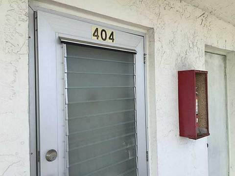 1981 S Oak Haven Cir, Miami FL - photo 17 of 38
