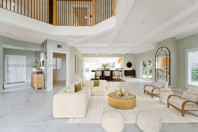 5 bedroom SingleFamilyResidence at 1981 S Oak Haven Cir, Oak Haven Sec 2, Miami — photo 2