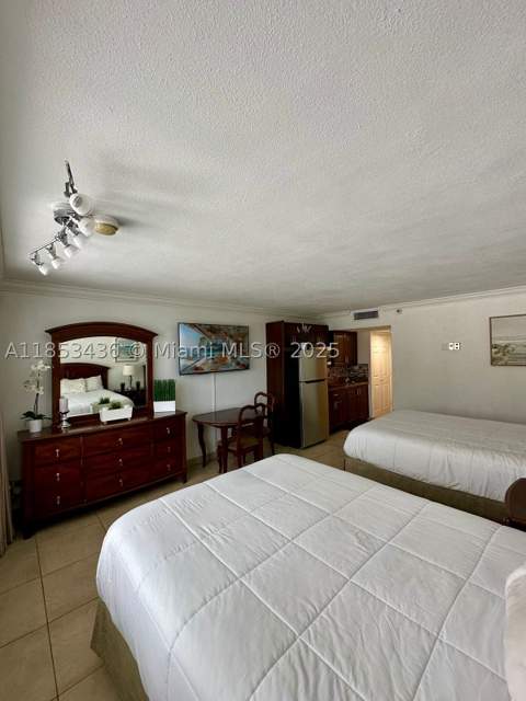 19201 Collins Ave 108, Sunny Isles Beach FL - photo 17 of 26