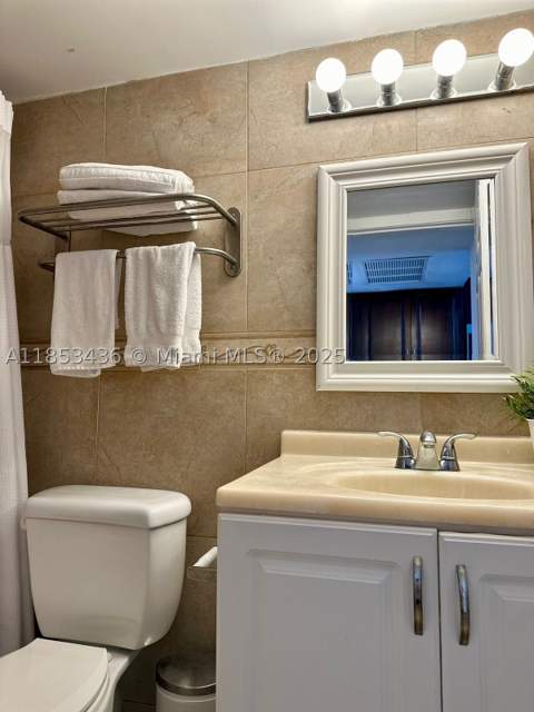 19201 Collins Ave 108, Sunny Isles Beach FL - photo 7 of 26