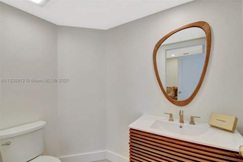 3370 Hidden Bay Dr 812, Aventura FL - photo 22 of 75