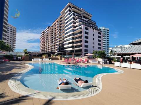5225 Collins Ave 510, Miami Beach FL - photo 19 of 24
