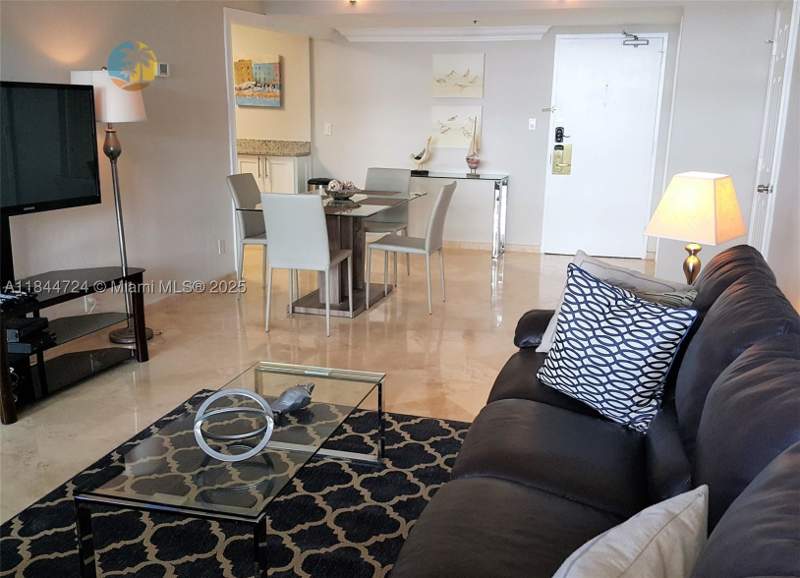 2 bedroom Condominium at 5225 Collins Ave 510, The Alexander Condo, Miami Beach — photo 5