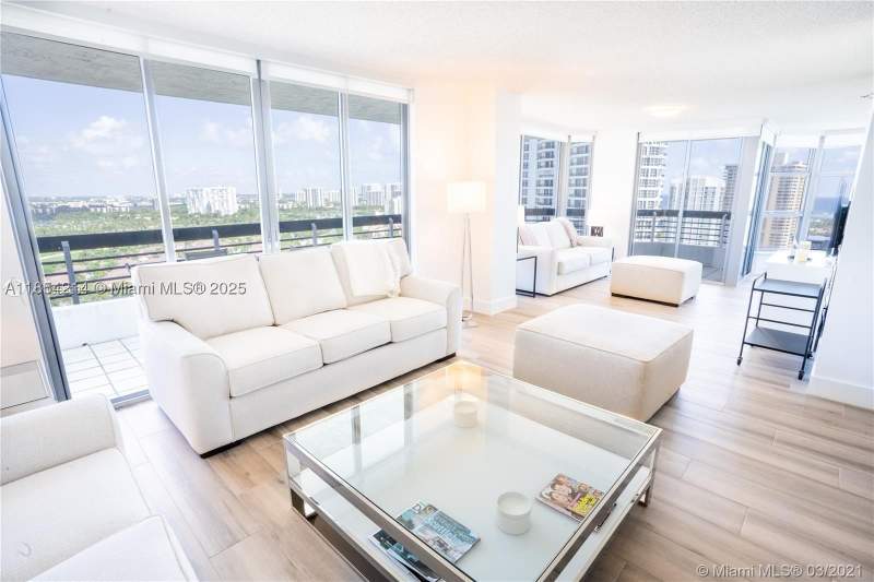 2 bedroom Condominium at 3530 Mystic Pointe Dr 2509, Mystic Pointe Tower 500, Aventura — photo 4