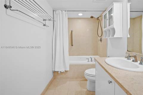 19900 E Country Club Dr 212, Aventura FL - photo 19 of 37