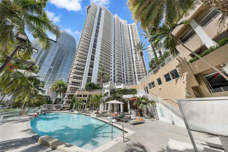 1 bedroom Condominium at 901 Brickell Key Blvd 3002, Carbonell Condo, Miami — photo 1