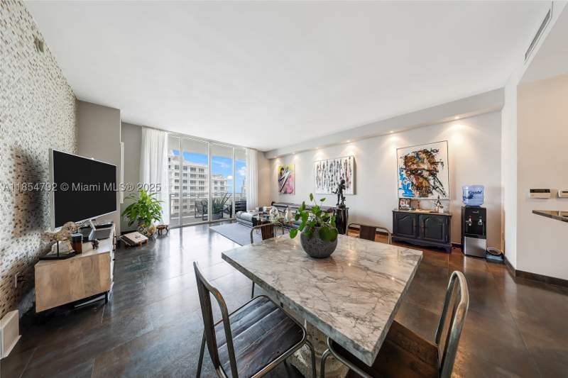 1 bedroom Condominium at 901 Brickell Key Blvd 3002, Carbonell Condo, Miami — photo 3