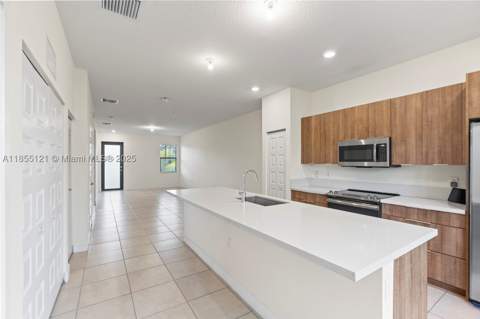 7831 NW 104th Ave 22, Doral FL - photo 13 of 59
