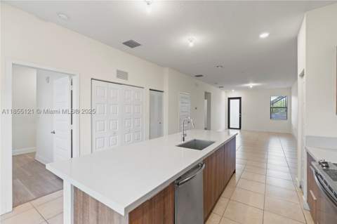7831 NW 104th Ave 22, Doral FL - photo 14 of 59