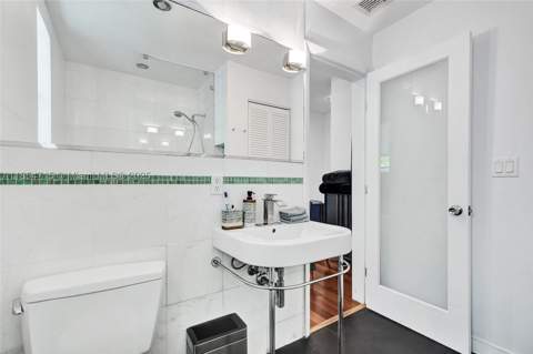 815 Euclid Ave 8, Miami Beach FL - photo 12 of 24